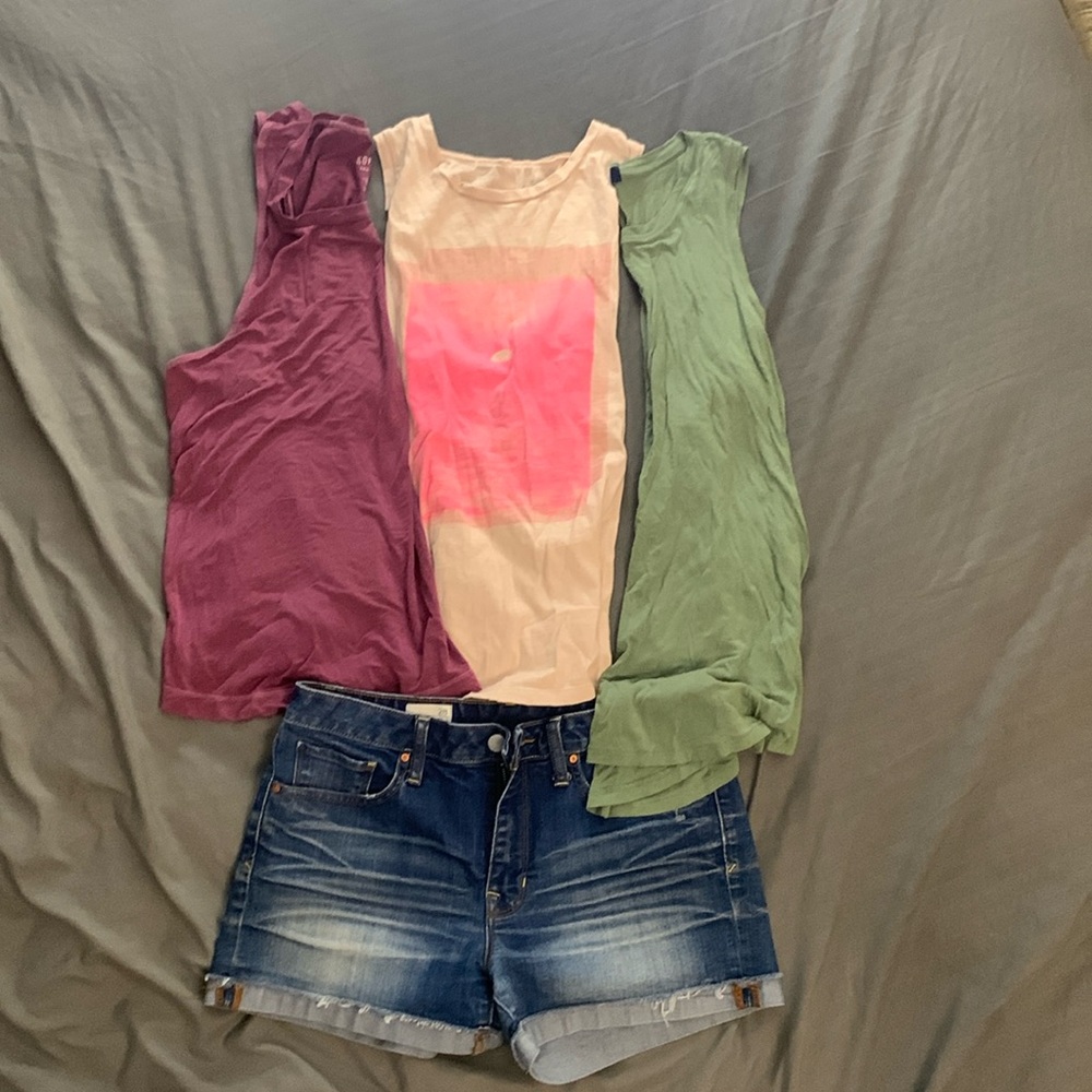 American Eagle and Gap summer bundle